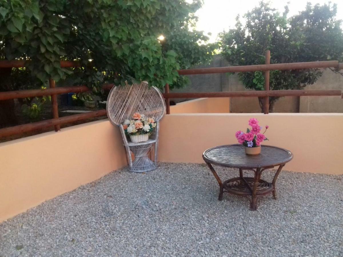Casa Marina Lu Tuvaraggiu Casa Vacanze Sorso Eksteriør bilde